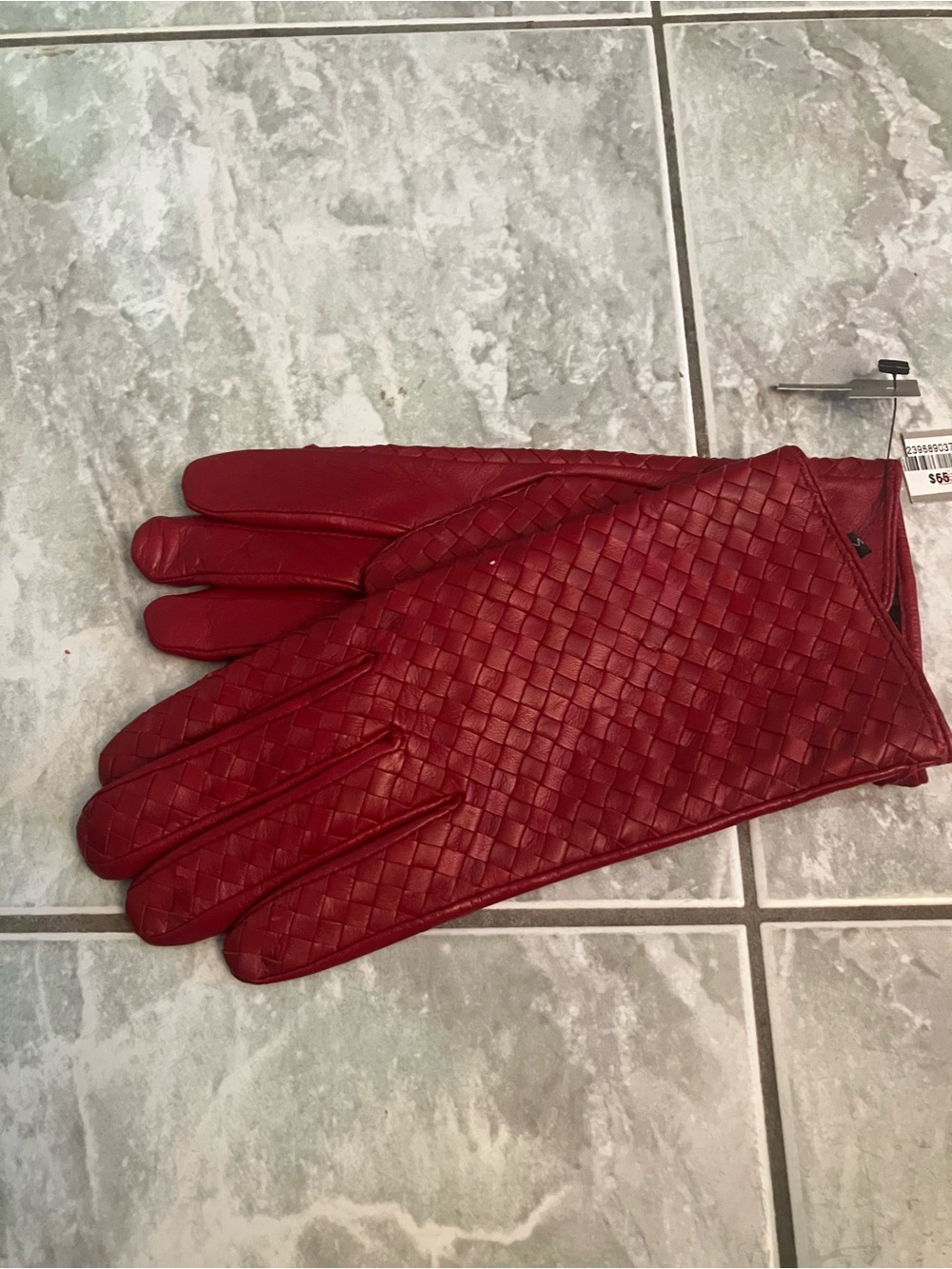Adrienne Vittadini Red Woven Leather Gloves size M